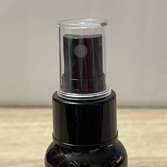 Sukin Original Vegan Hydrating Mist Multi-Use Chamomile & Rosewater Toner 1.69oz - Picture 4 of 6